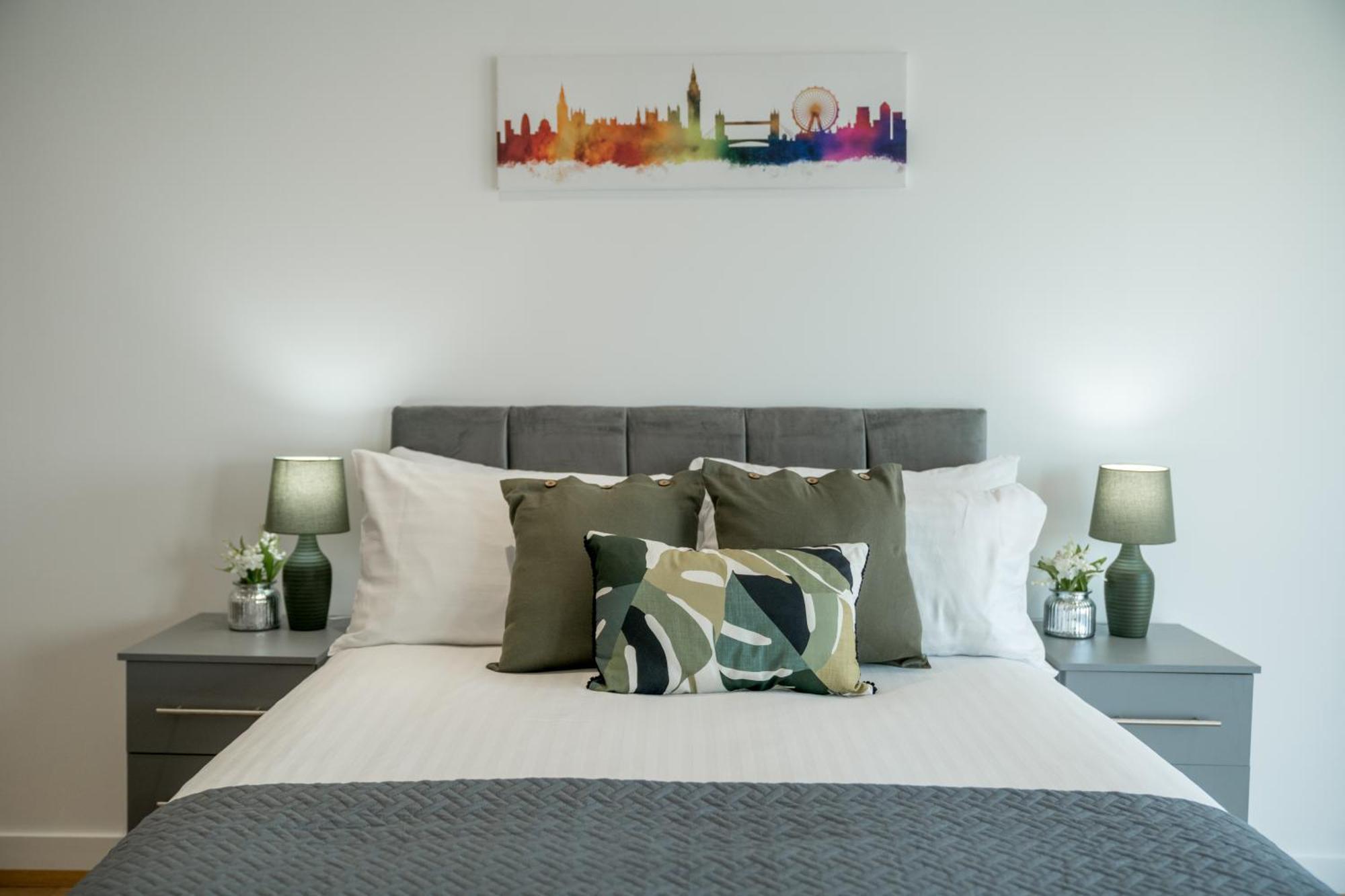 Skyvillion - London River Thames Top Floor Apartments By Woolwich Ferry, Mins To London Excel, O2 Arena , London City Airport With Parking Luaran gambar