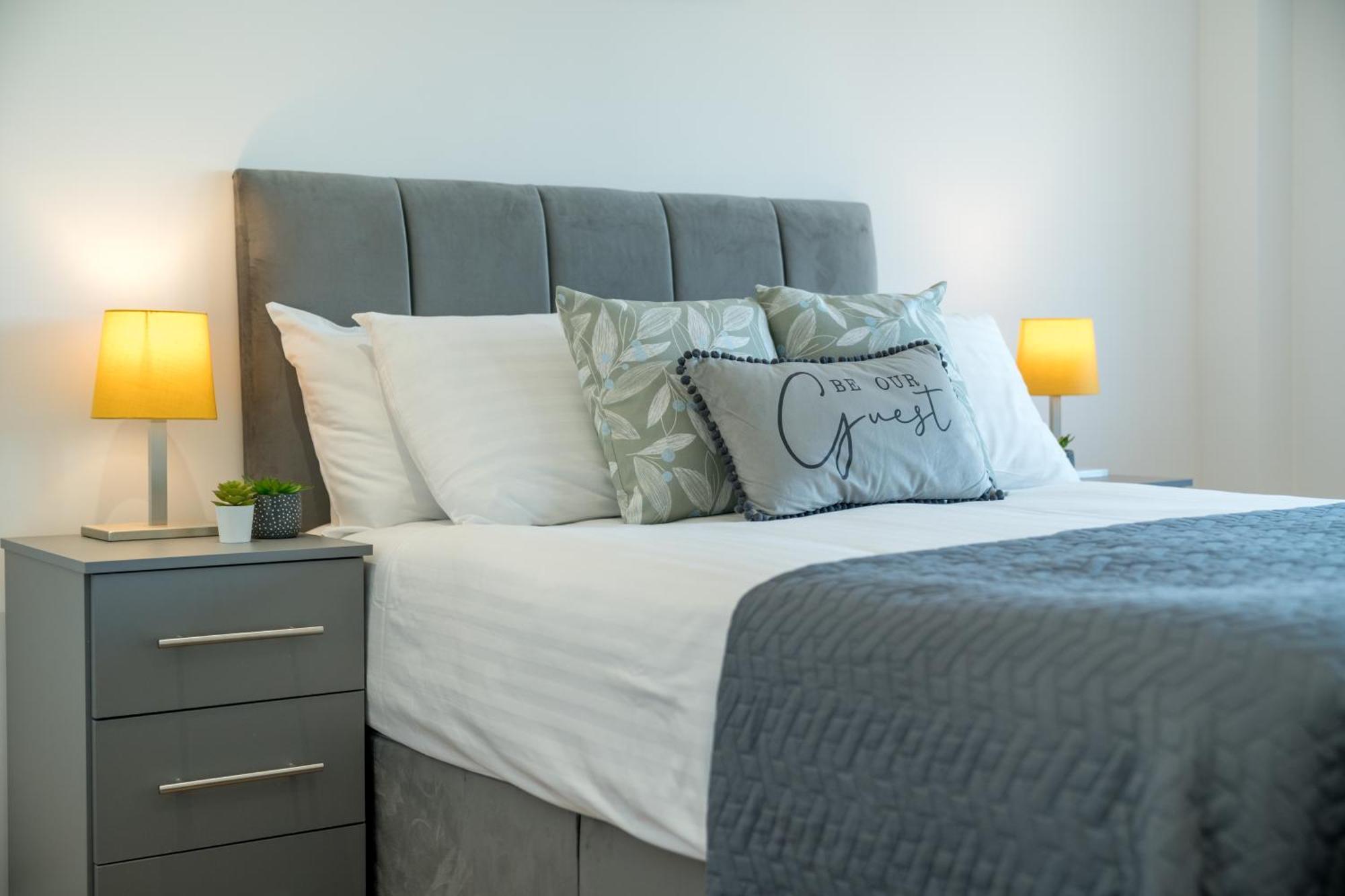 Skyvillion - London River Thames Top Floor Apartments By Woolwich Ferry, Mins To London Excel, O2 Arena , London City Airport With Parking Luaran gambar